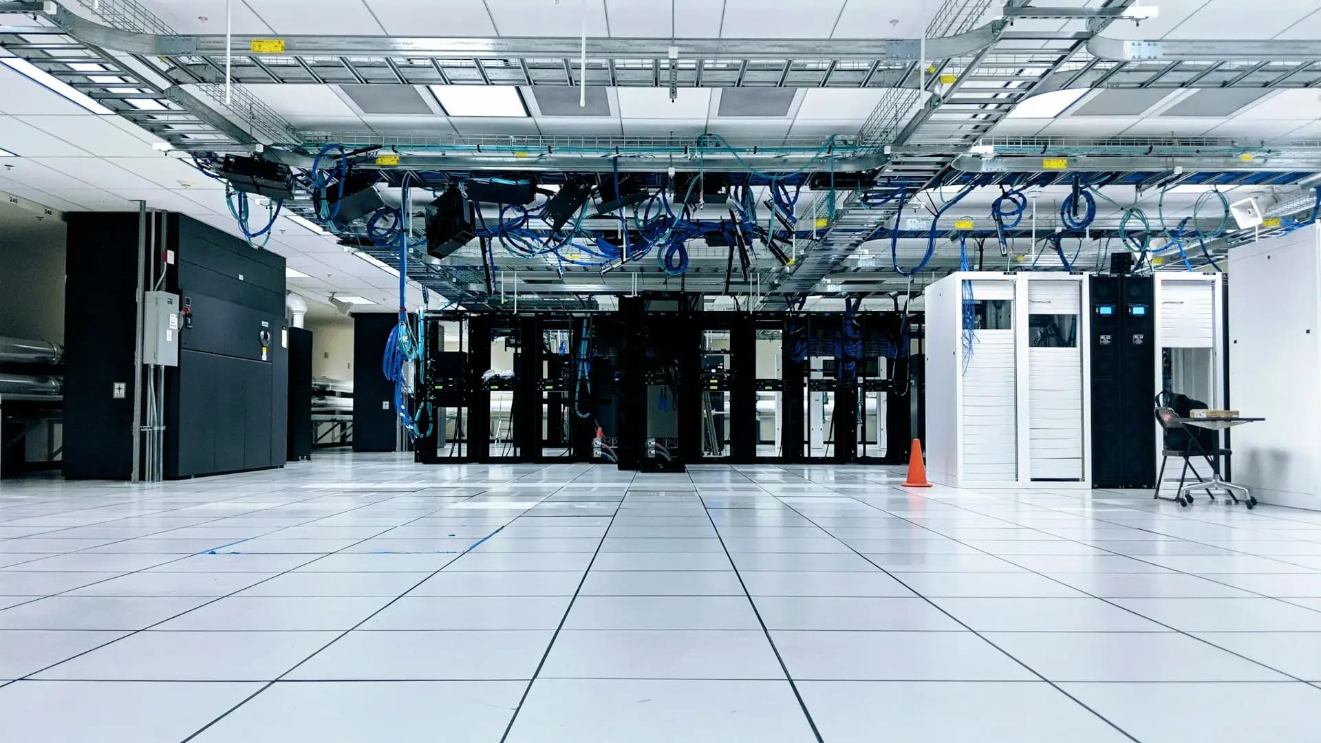 IT-инфраструктура для 10 станций Большой кольцевой линии московского метро